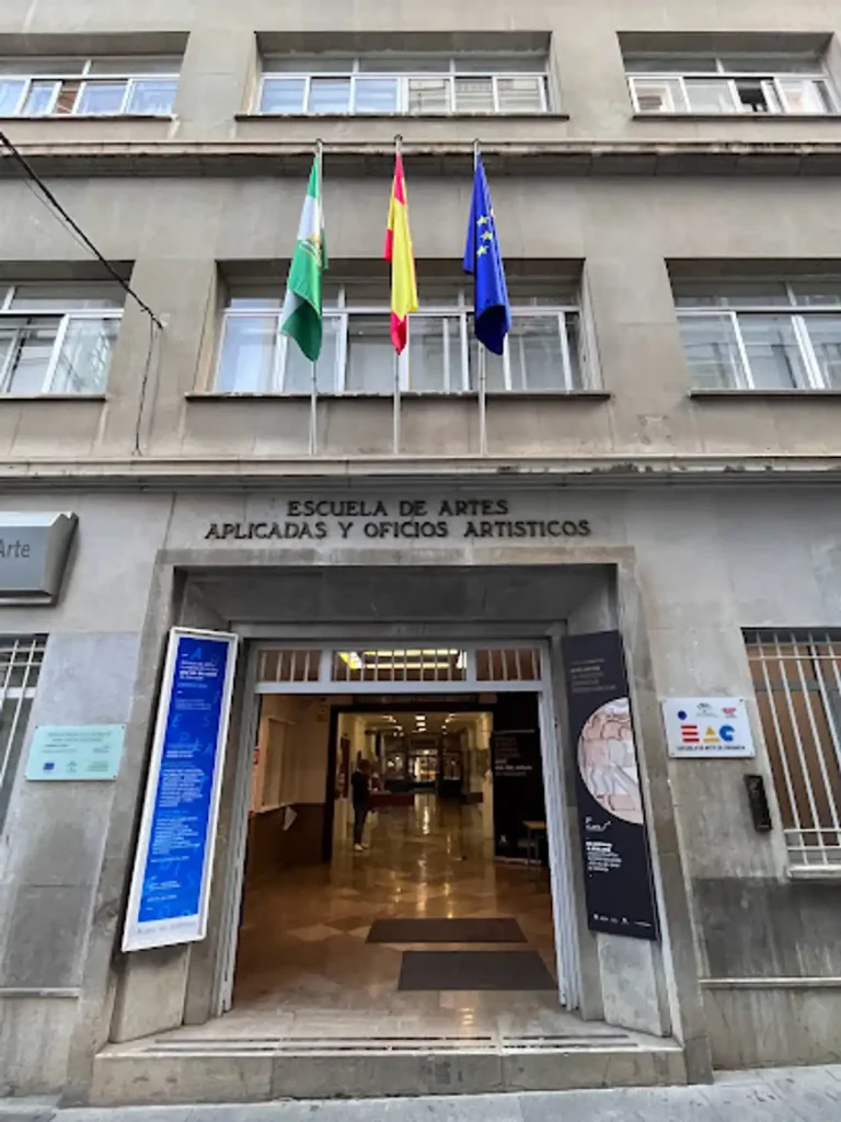 Escuela-de-Arte-Jose-Val-del-Omar-de-Granada