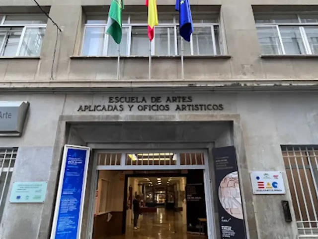 Escuela-de-Arte-Jose-Val-del-Omar-de-Granada