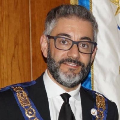 Antonio-Pelaez-Gran-Maestre-Provincial-La-Logia-2454551562